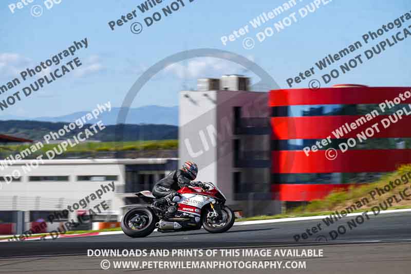 Circuito de Navarra;Spain;event digital images;motorbikes;no limits;peter wileman photography;trackday;trackday digital images